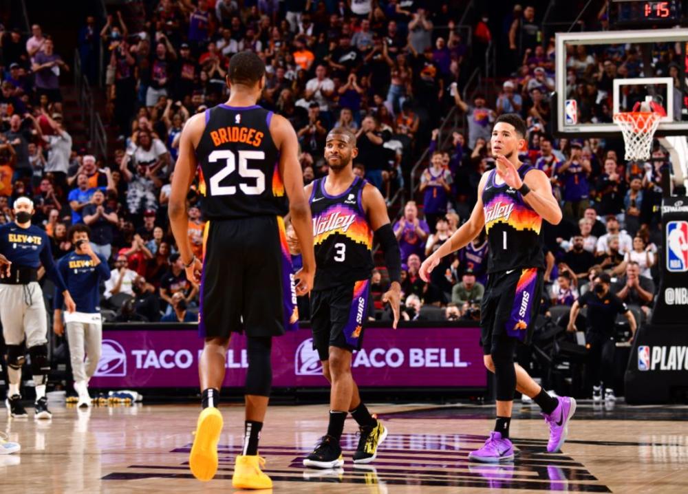 不断塑造着 不断塑造着